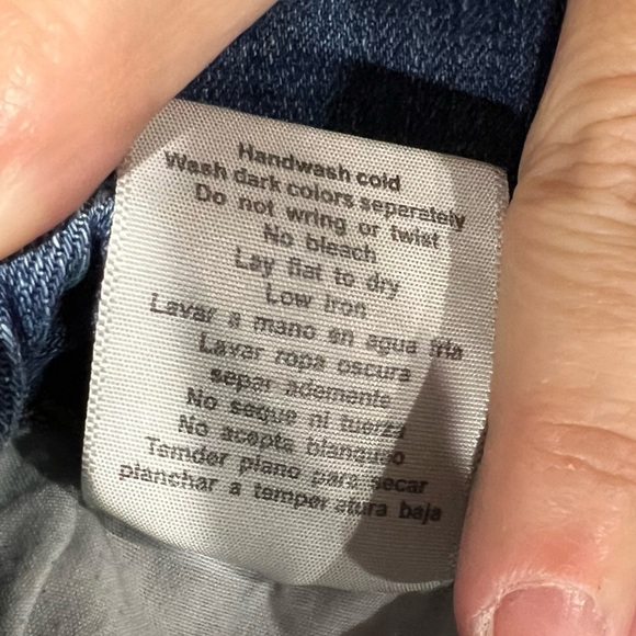 Judy Blue distressed Jean shorts XL - Picture 5 of 8